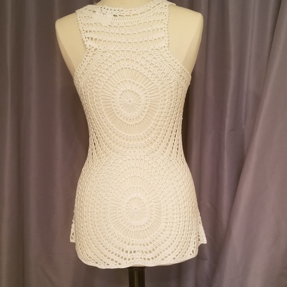🌺Knit/crocheted Vest NWT - Picture 2 of 5